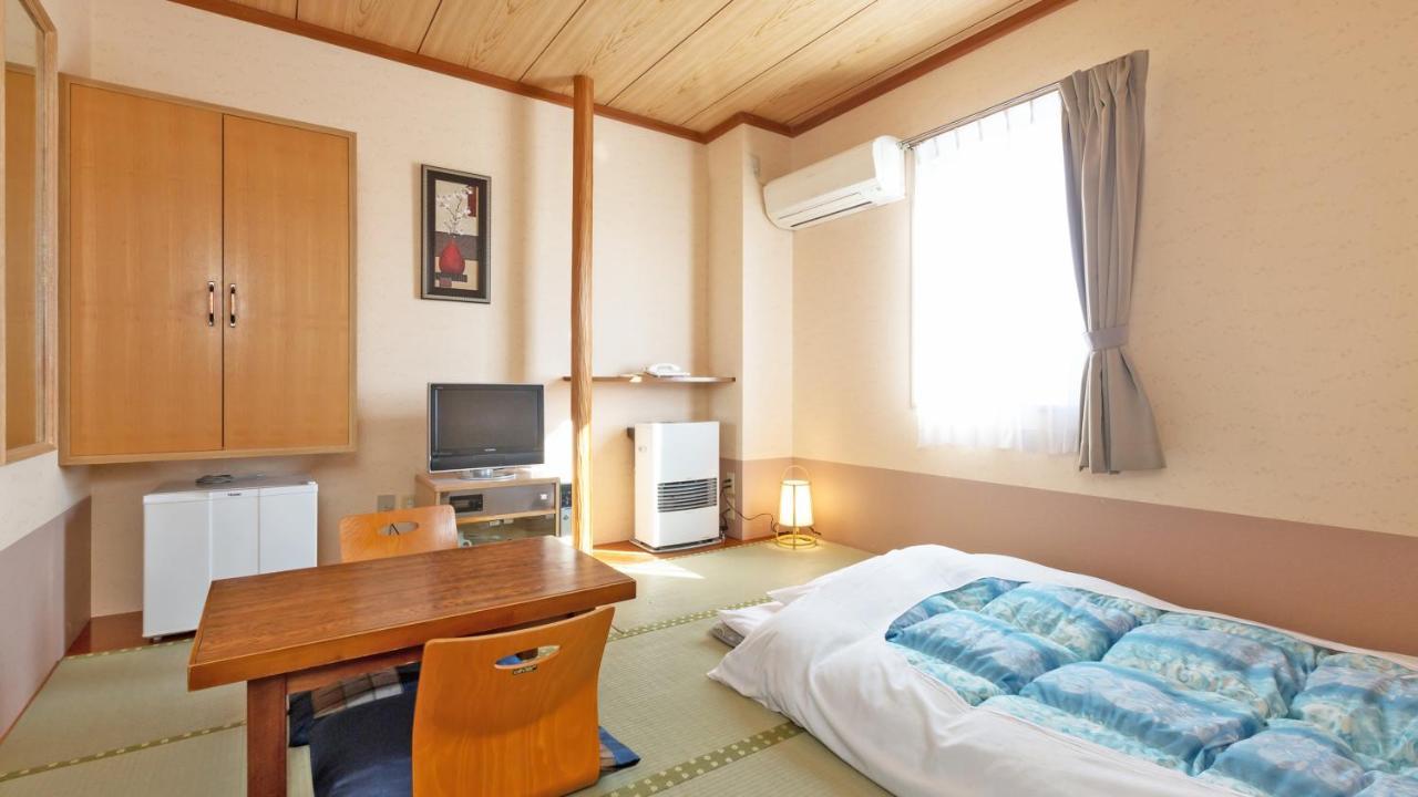 Hotel Sato Shinhidaka Esterno foto