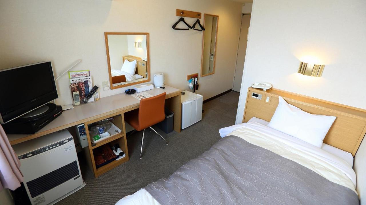 Hotel Sato Shinhidaka Esterno foto