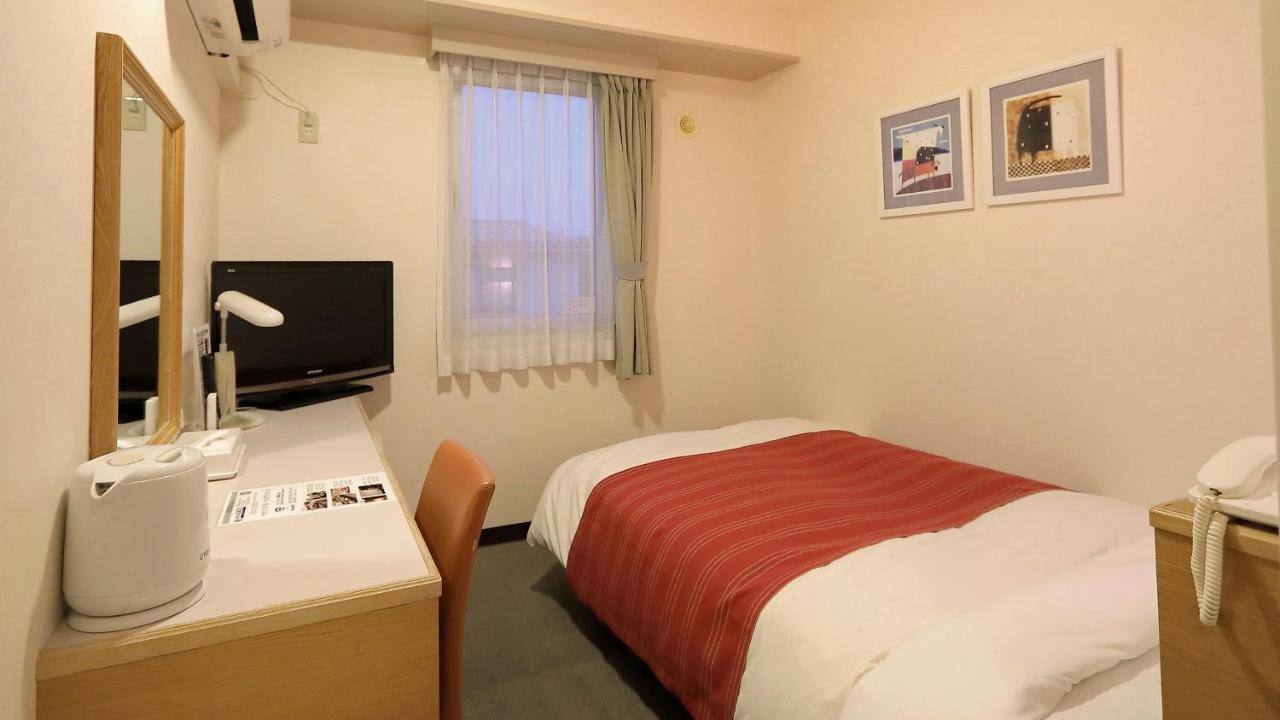 Hotel Sato Shinhidaka Esterno foto